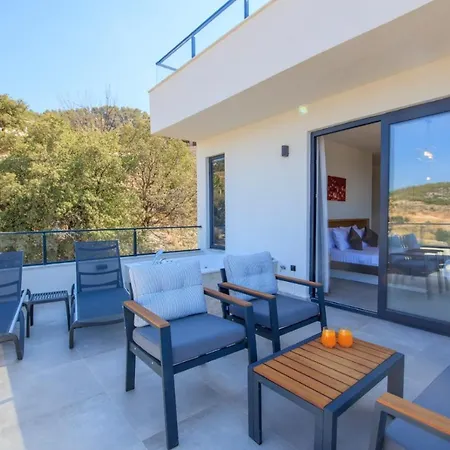 Aparthotel Sayindi Girift